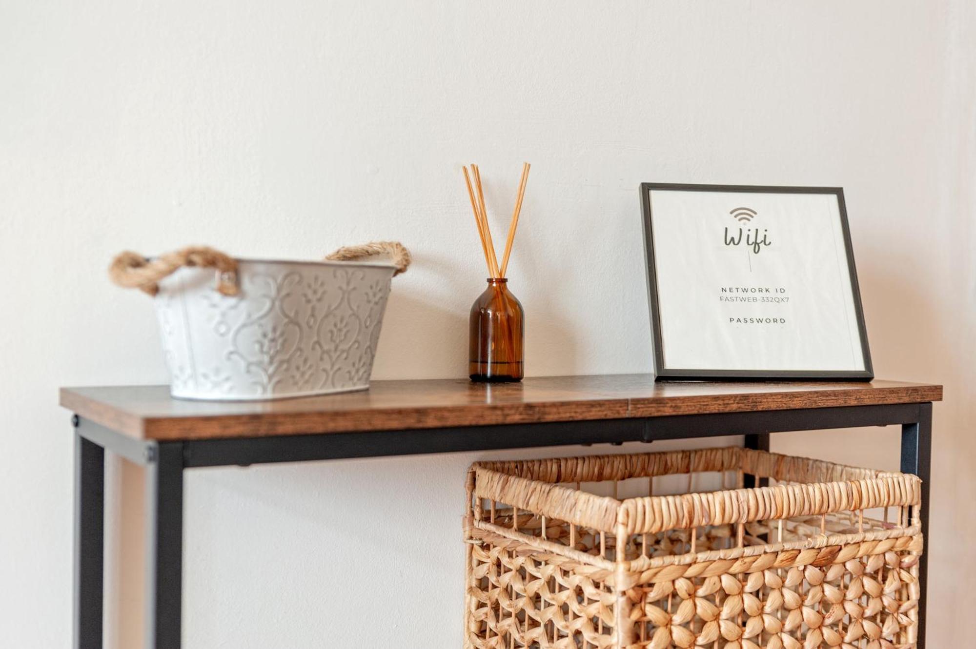 Cozy Retreat In Coastal Livorno Appartement Buitenkant foto